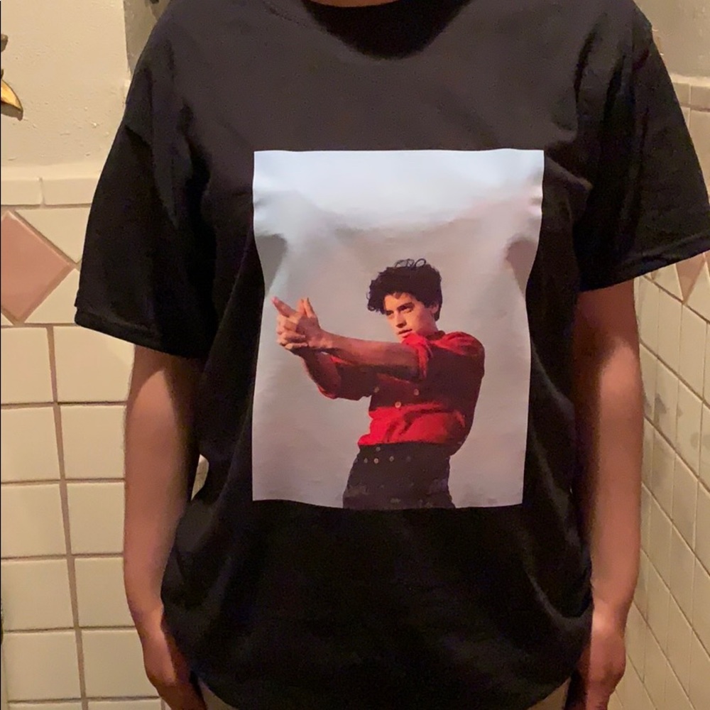 Cole sprouse shirt